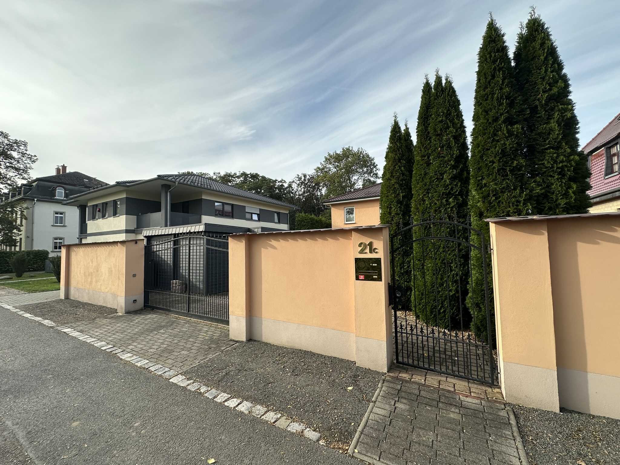 Arni – Stadtvilla in Leipzig mit Garten & Terrasse