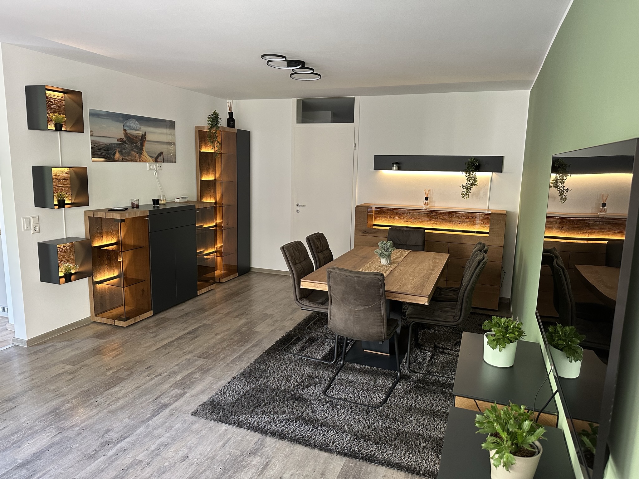 Friedi-01 Ferienwohnung 100m² 6 Personen Garten und Terrasse 2x WC